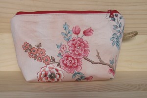 Kosmetiktasche "Blüten Fantasie"         1Stück